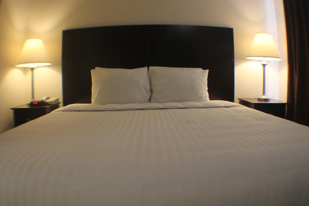 Greystone Inn & Suites Vance Esterno foto
