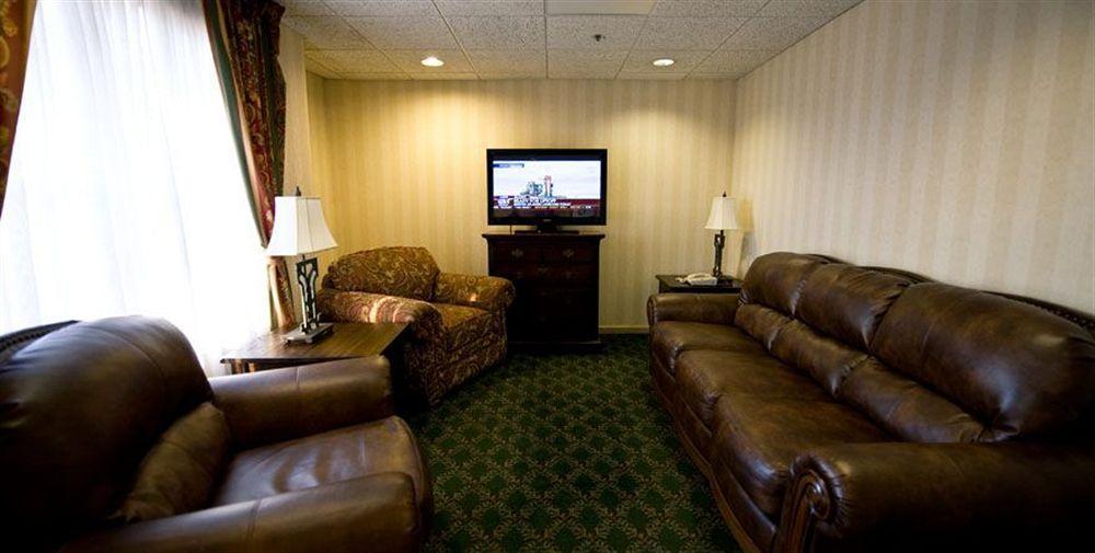 Greystone Inn & Suites Vance Esterno foto
